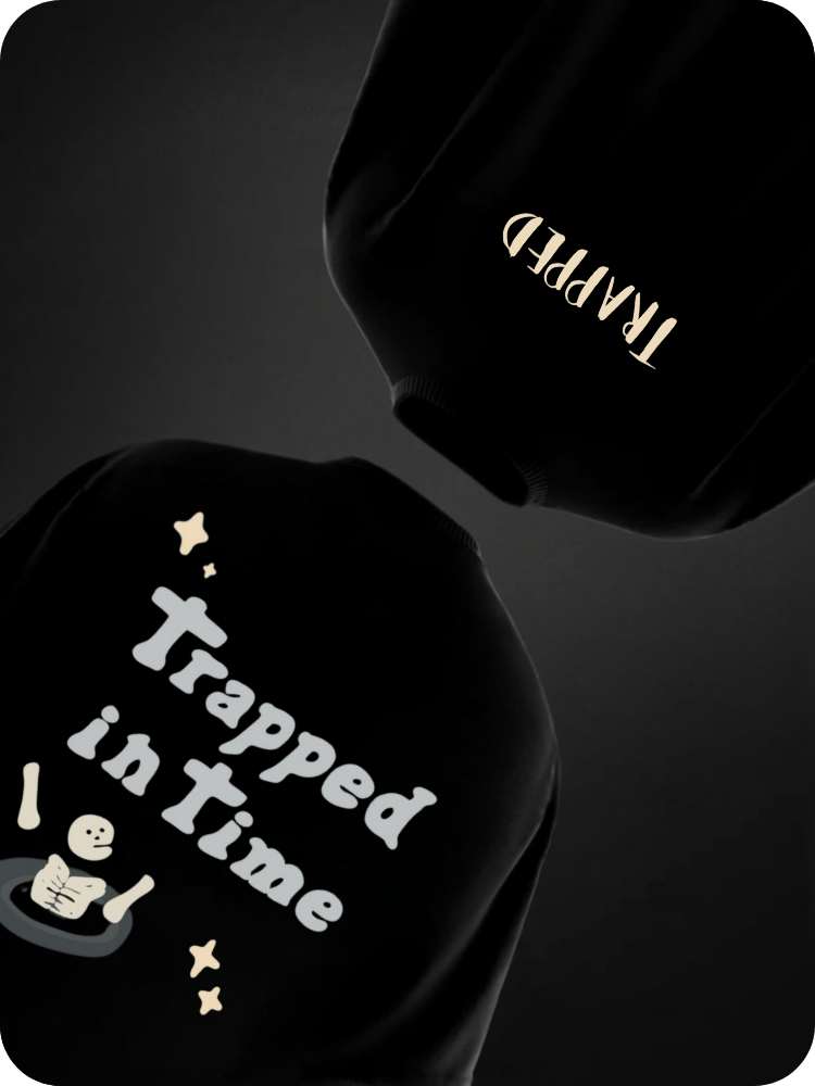 TRAPPED IN TIME - OVERSIZED TEE